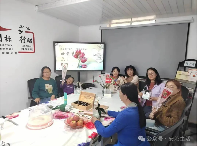 感恩母爱，共筑职工温暖小家！